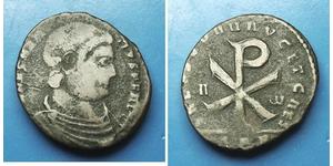 1 Centenionalis Empire romain (27BC-395) Bronze Magnence (303-353)