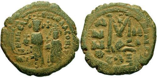 1 Follis Empire byzantin (330-1453) Bronze Héraclius (575-641)