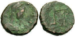 1 Follis / 1 AE4 Byzantinisches Reich (330-1453) Bronze Markian (392-457)