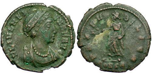 1 Follis / 1 AE4 Empire romain (27BC-395) Bronze Flavia Giulia Elena (250 -330)