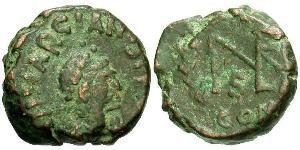 1 Follis / 1 AE4 拜占庭帝国 青铜 Marcian (392-457)