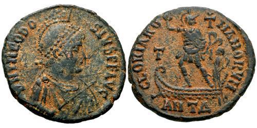 1 Follis /  AE2 Empire romain (27BC-395) Bronze Théodose I (347-395)