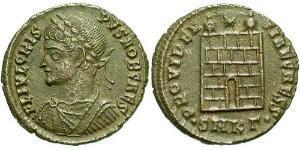 1 Follis /  AE3 Empire romain (27BC-395) Bronze Crispus (305 - 326)