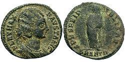 1 Follis /  AE3 Römische Kaiserzeit (27BC-395) Bronze Fausta (289-326)