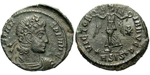 1 Follis /  AE4 Roman Empire (27BC-395) Bronze Constans I (320-350)