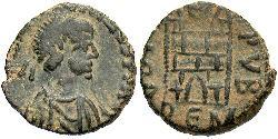1 Follis /  AE4 Western Roman Empire (285-476) Bronze Valentinian III (419-455)