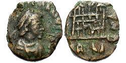 1 Follis /  AE4 Western Roman Empire (285-476) Bronze Valentinian III (419-455)