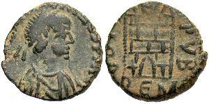 1 Follis /  AE4 Western Roman Empire (285-476) Bronze Valentinian III (419-455)