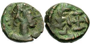 1 Follis /  AE4 Western Roman Empire (285-476) Bronze Valentinian III (419-455)