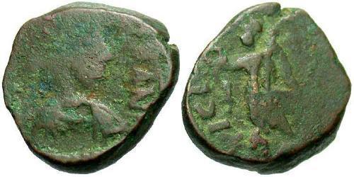 1 Follis /  AE4 Western Roman Empire (285-476) Bronze Valentinian III (419-455)