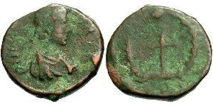 1 Follis /  AE4 拜占庭帝国 青铜 Theodosius II (401-450)
