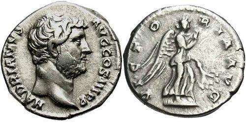 1 Денарий Римская империя (27BC-395) Серебро Адриан (76 - 138) 