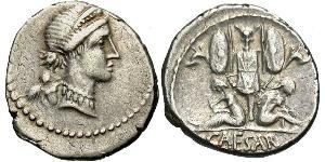1 Денарий Римская республика (509BC-27BC) Серебро Юлий Цезарь (100BC- 44 BC)