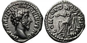 1 Денарій Римська імперія (27BC-395) Срібло Марк Аврелій (121-180)