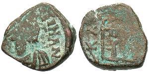 1 Фоллис /  AE4 Западная Римская империя (285-476) Бронза Валентиниан III (419-455)