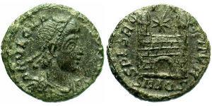1 Фоллис /  AE4 Римская империя (27BC-395) Бронза Магн Максим (335-388)