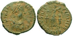 1 Фоллис /  AE4 Римская империя (27BC-395) Бронза Феодосий I (347-395)