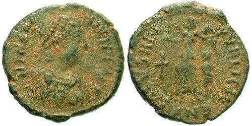 1 Фоллис /  AE4 Римская империя (27BC-395) Бронза Феодосий I (347-395)