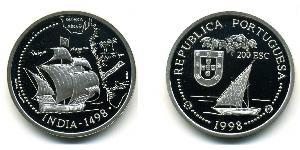 200 Эскудо Португальская Республика (1975 - ) Серебро 