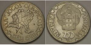250 Эскудо Португальская Республика (1975 - ) Никель/Медь 