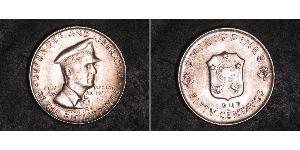 50 Centavo Filipinas Plata Douglas MacArthur (1880 - 1964) 