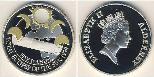 5 Pound Feriind Kiningrik (1922-) Argent Elizabeth II (1926-2022)