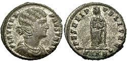  AE3 / 1 Фоллис Римская империя (27BC-395) Бронза Флавия Максима Фауста (289-326)