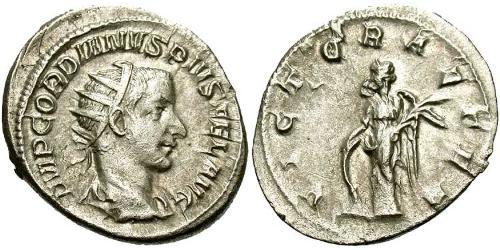  Antoninien Empire romain (27BC-395) Argent Gordien III(225-244)