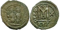  Follis Empire byzantin (330-1453) Bronze Justin II (520-578)