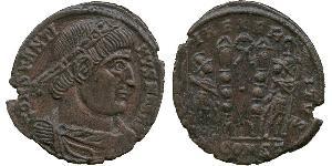 A COLLECTION OF ANCIENT COINS, The Property of a Gentleman, Later Roman Folles (30), including issues of Constantine I, The Great (AD 307-337), Licinius I (AD 308-324), Fausta (wife of Constantin ...