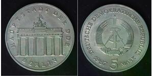 GERMANY (DDR) 5 Mark 1987 A - Copper/Nickel - Brandenburg Gate - XF - 320