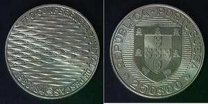 PORTUGAL 250 Escudos ND (1984) - Copper/Nickel - Fisheries Conference - 3977